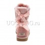 Короткие угги с лентой бледно-розовые UGG Bailey Bow II Pink