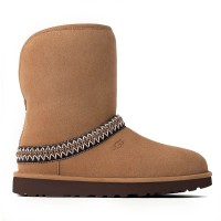 UGG Classic Short Crescent Chestnut